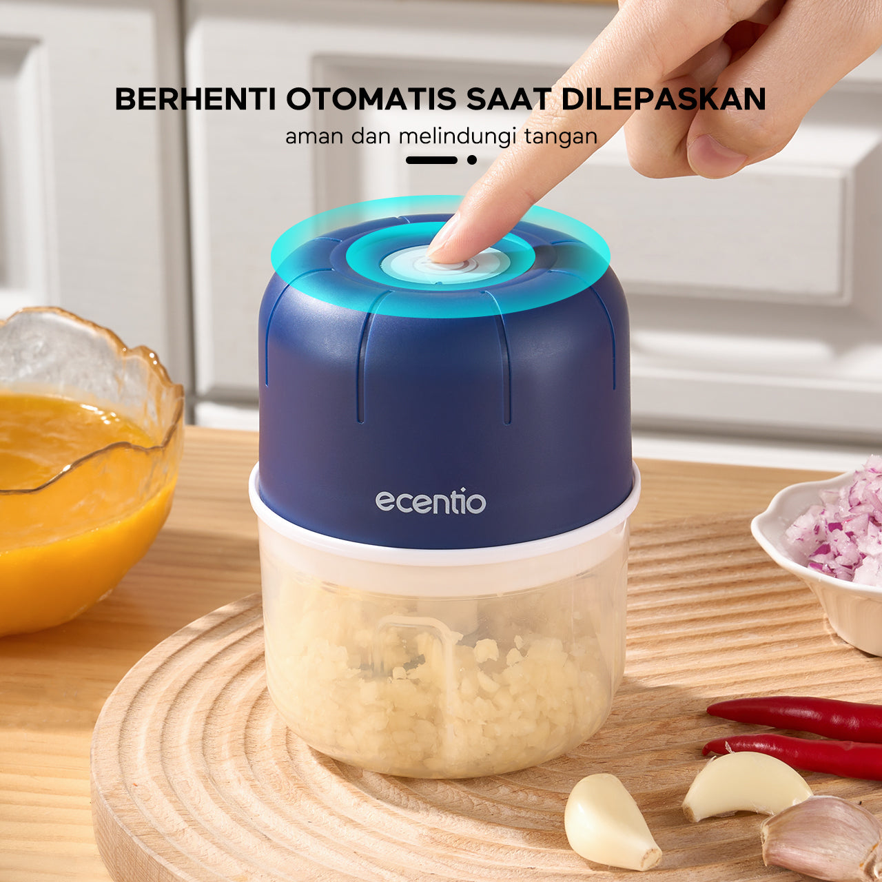 ecentio Ramadhan Kitchen Gift Set — Set Kotak Makan Anti Bocor 7pcs + Alat Penumbuk Bawang + Wajan Anti Lengket 16cm + Spatula & Sendok Silikon